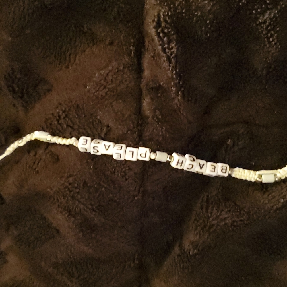 Bracelet